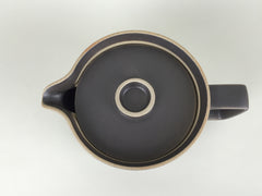 Hasami Porcelain Teapot Black  - Matte Glaze - eyespy