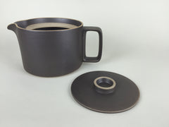 Hasami Porcelain Teapot Black  - Matte Glaze - eyespy