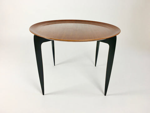 Tray Table By Svend Age Willumsen & Hans Engholm For Fritz Hansen