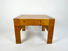 Eyeyspy - Vintage square coffee table in solid pine from the 70s-80s, sourced from France.