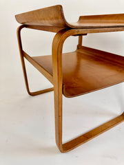 Early edition 1930s side table 915 by Alvar Aalto for Finmar