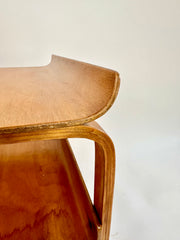 Early edition 1930s side table 915 by Alvar Aalto for Finmar