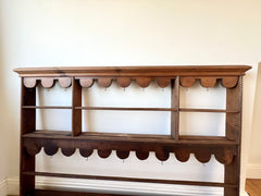 Rustic Pine Wall Mounted Plate Rack with Rope Twist Moulding & Scallop Edges