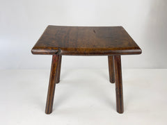 Antique 19th century stool / side table.

Made of solid English oak. Primitive vernacular rustic design.&nbsp;
