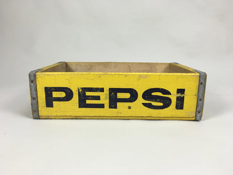 Vintage wooden Pepsi crate - Yellow