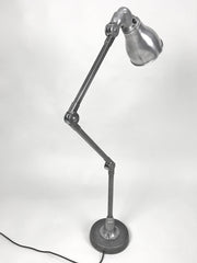 Invisaflex machinist's 3 arm lamp - eyespy