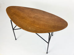 Rare Italian stool by Mobili Pizzetti, late 50s/early 60s.  Beautifully shaped curved teak bent ply seat on black lacquered base.
