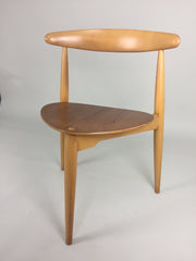 Heart chair by Hans J Wegner for Fritz Hansen - eyespy