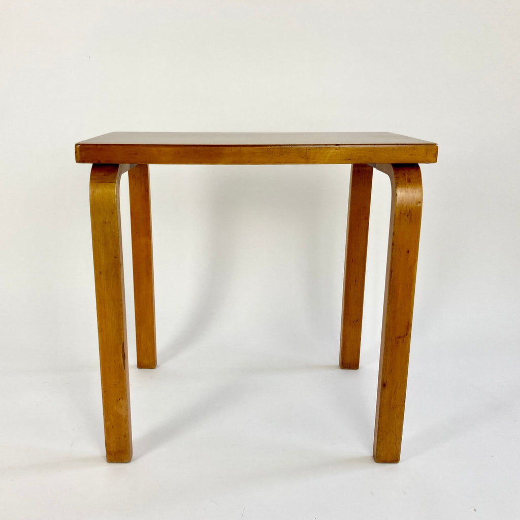 Eyespy - Early production small side table in birch by Alvar Aalto from the 1930s.  Distributed in the UK by Finmar. 