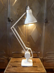 Hadrill & Horstman counterweight desk lamp - eyespy