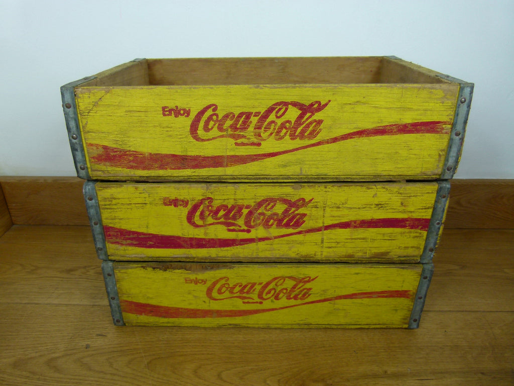 Vintage Coca Cola crate - Yellow - eyespy