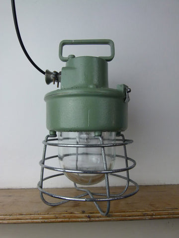 VINTAGE INDUSTRIAL MARINE CAGE INSPECTION LAMP