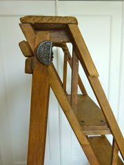 ANTIQUE VINTAGE HATHERLEY STEP LADDER - eyespy