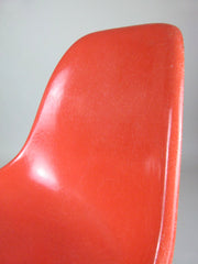 Original vintage Eames Herman Miller Eiffel base fibreglass side chairs - eyespy