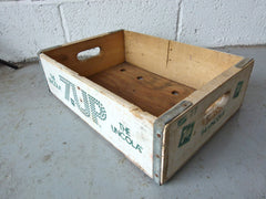 Vintage 7Up 'The Uncola' crate - eyespy