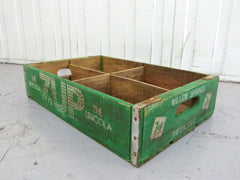 Vintage 7Up 'The Uncola' crate - 4 section - eyespy