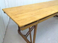 Vintage folding table - eyespy